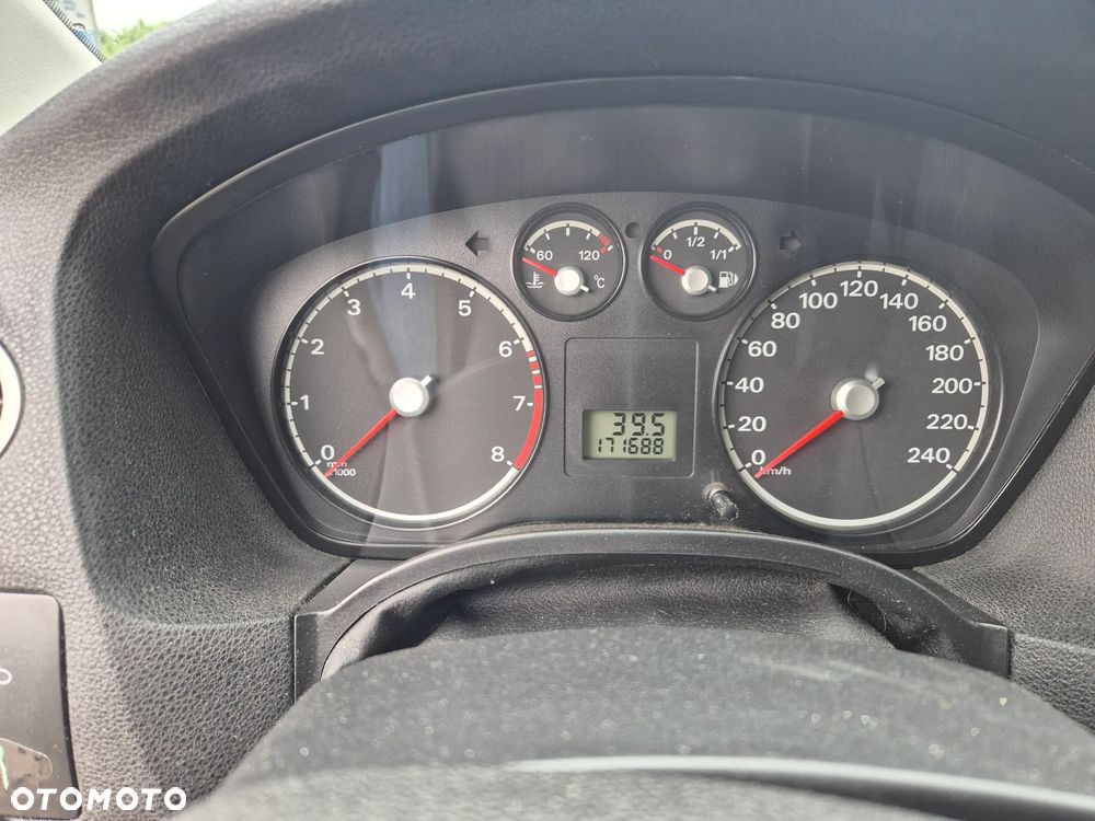 Ford Focus 1.6 16V Ambiente - 7
