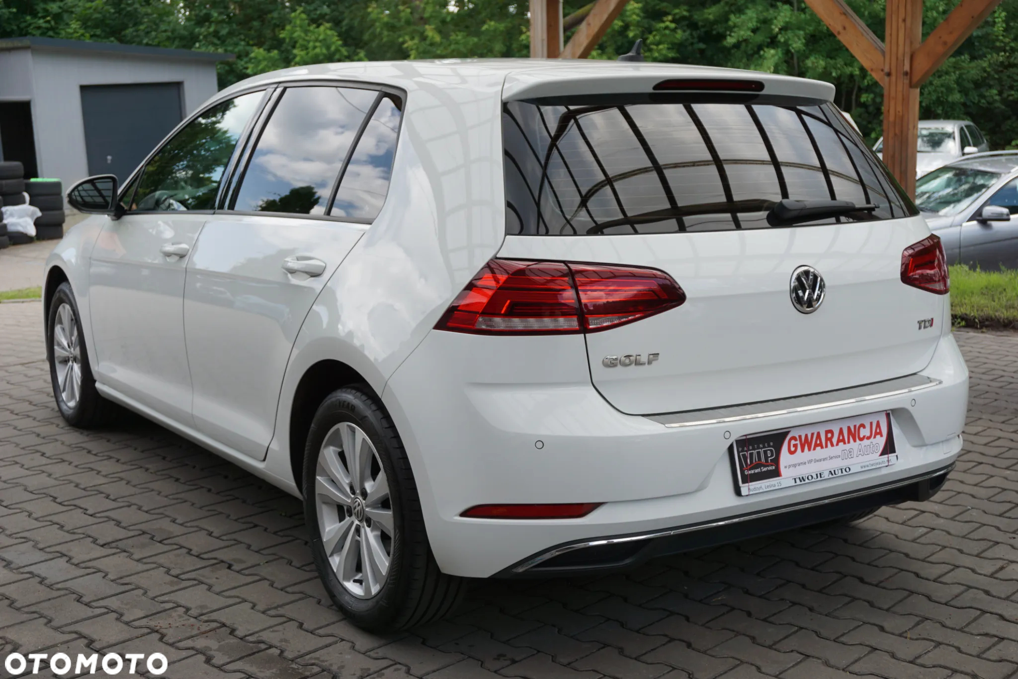 Volkswagen Golf 1.6 TDI SCR Comfortline - 6