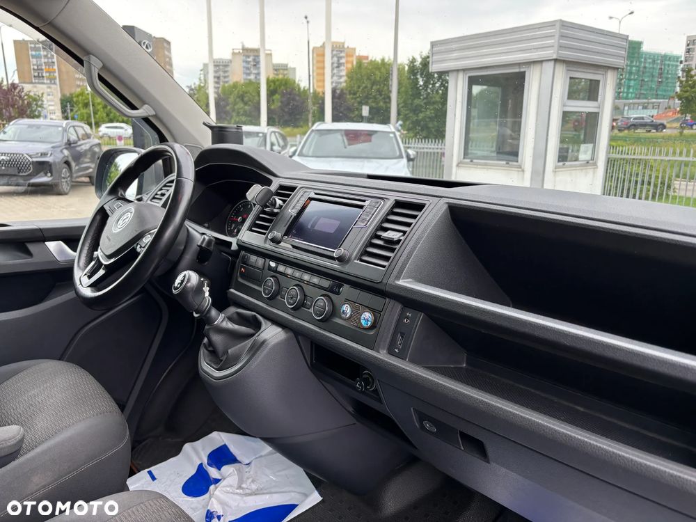 Volkswagen Caravelle 2.0 TDI L1 Comfortline - 19