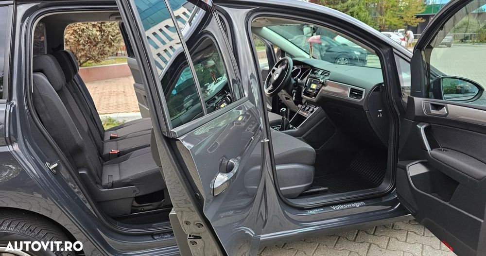 Volkswagen Touran 1.6 TDI Comfortline - 7