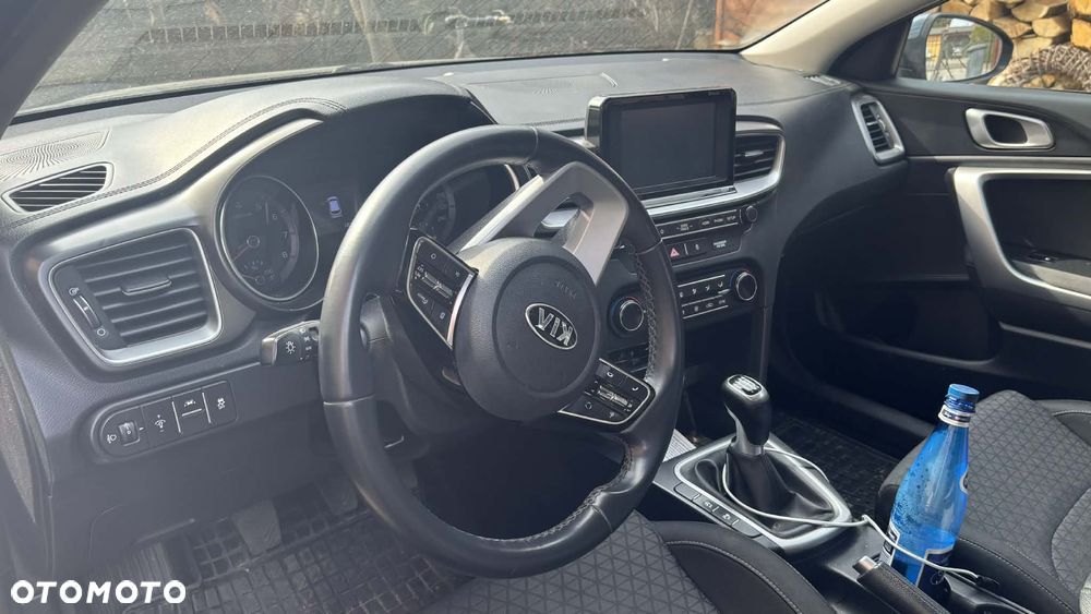 Kia Ceed 1.4 T-GDI L - 8