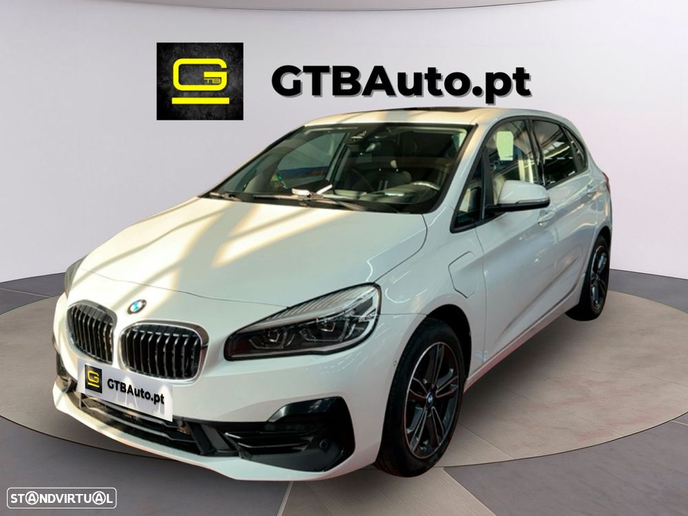 BMW 225i Active Tourer - 2