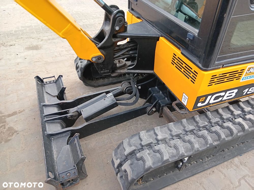 JCB 19C-1 - 10