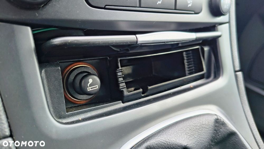 Ford S-Max - 25