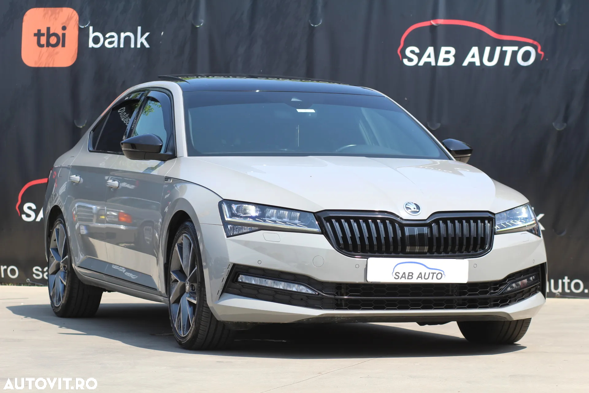 Skoda Superb 2.0 TSI 4X4 DSG Sportline - 3