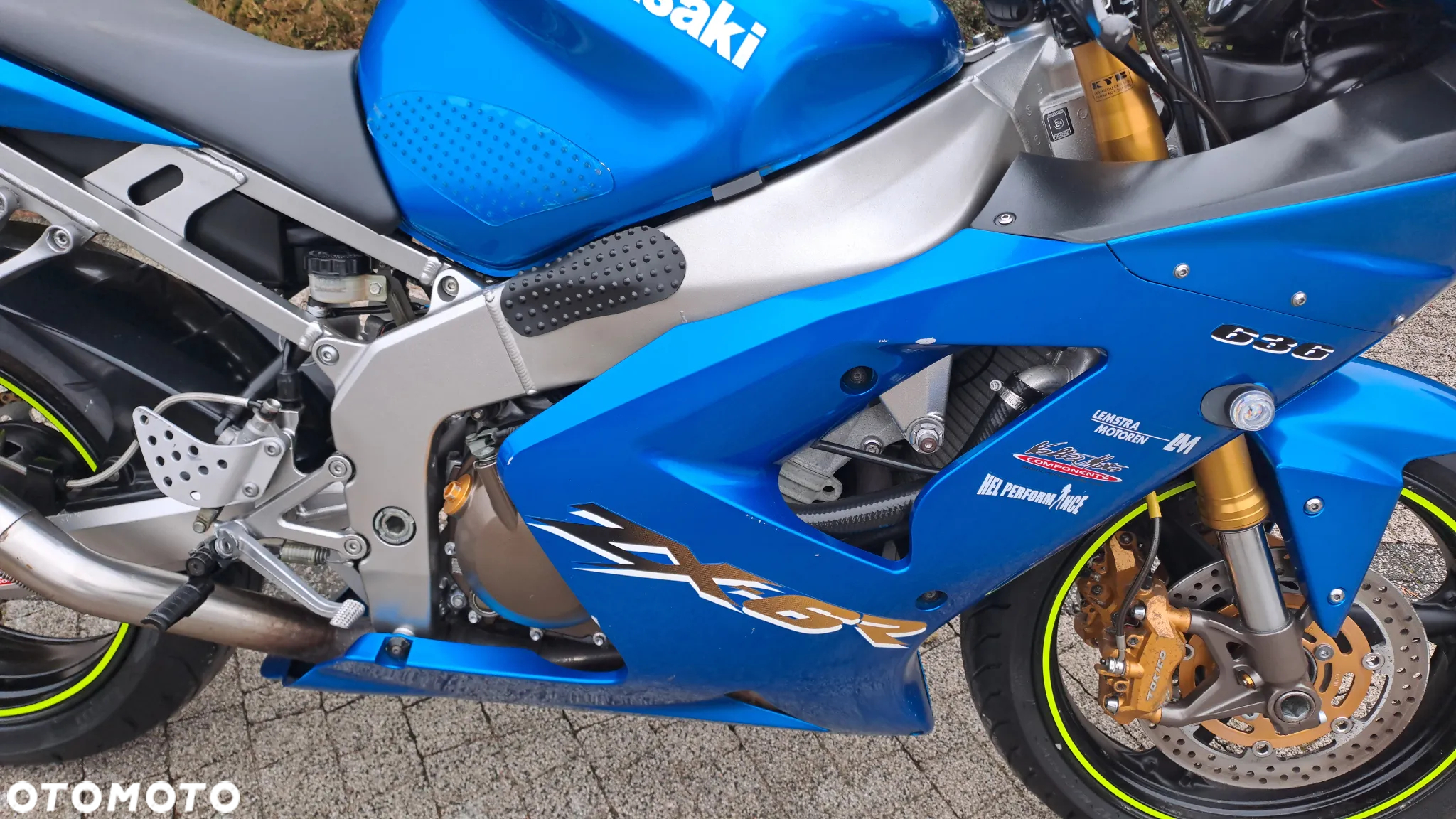 Kawasaki ZX - 26