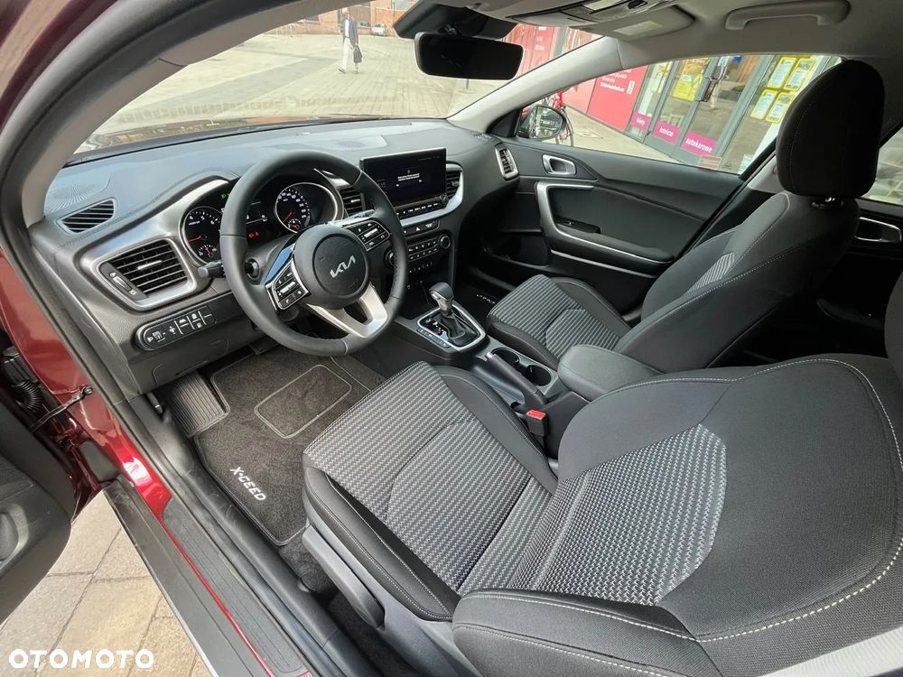 Kia XCeed 1.6 T-GDI M DCT - 12