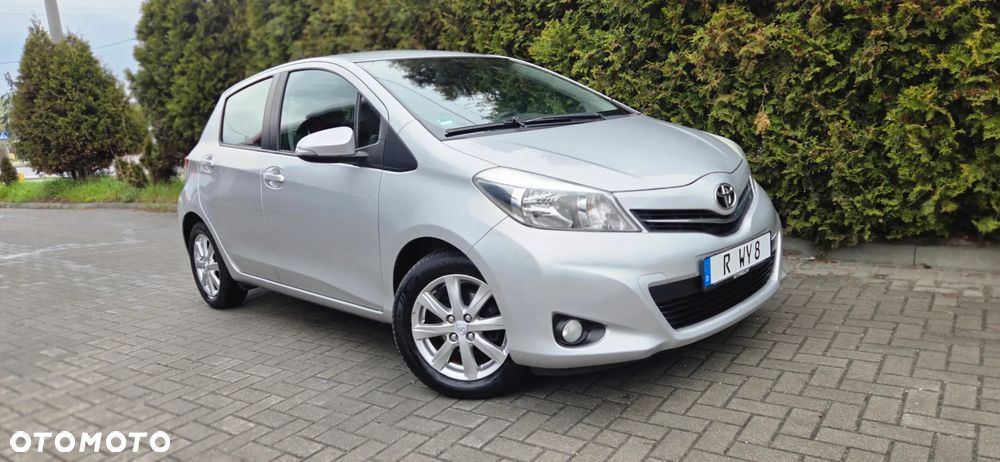 Toyota Yaris 1.33 VVT-i Executive - 17