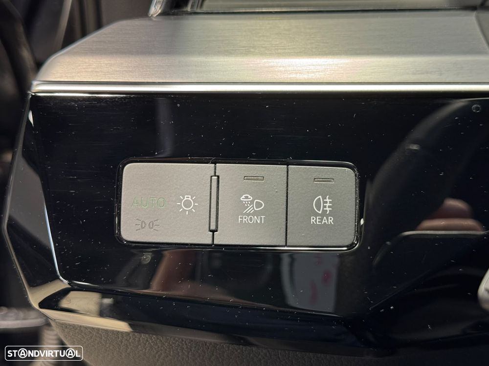 Audi e-tron 55 quattro S line - 19