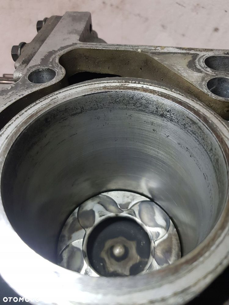 dół silnika volvo v70 xc60 xc70 s60 s80 2.4d d5244t15 181km - 6