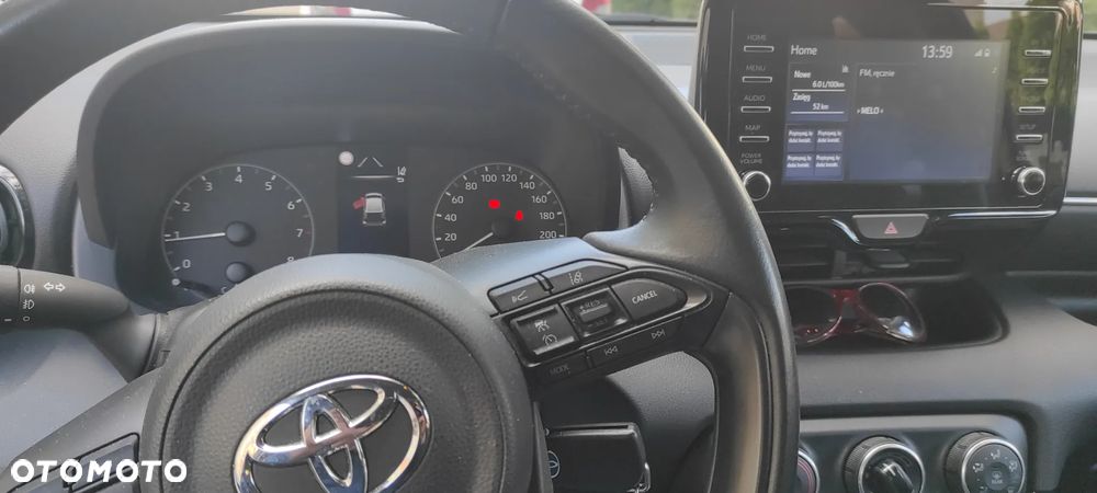 Toyota Yaris 1.5 Comfort - 7