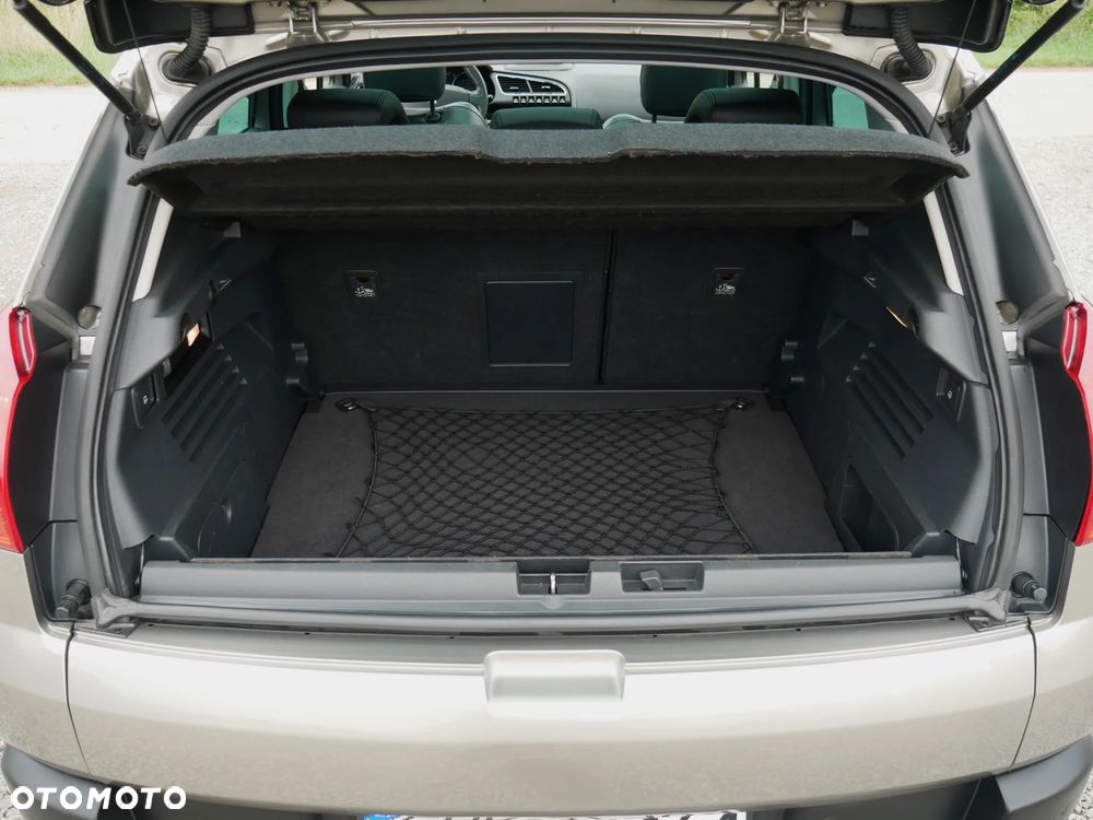 Peugeot 3008 1.6 HDi Premium - 28