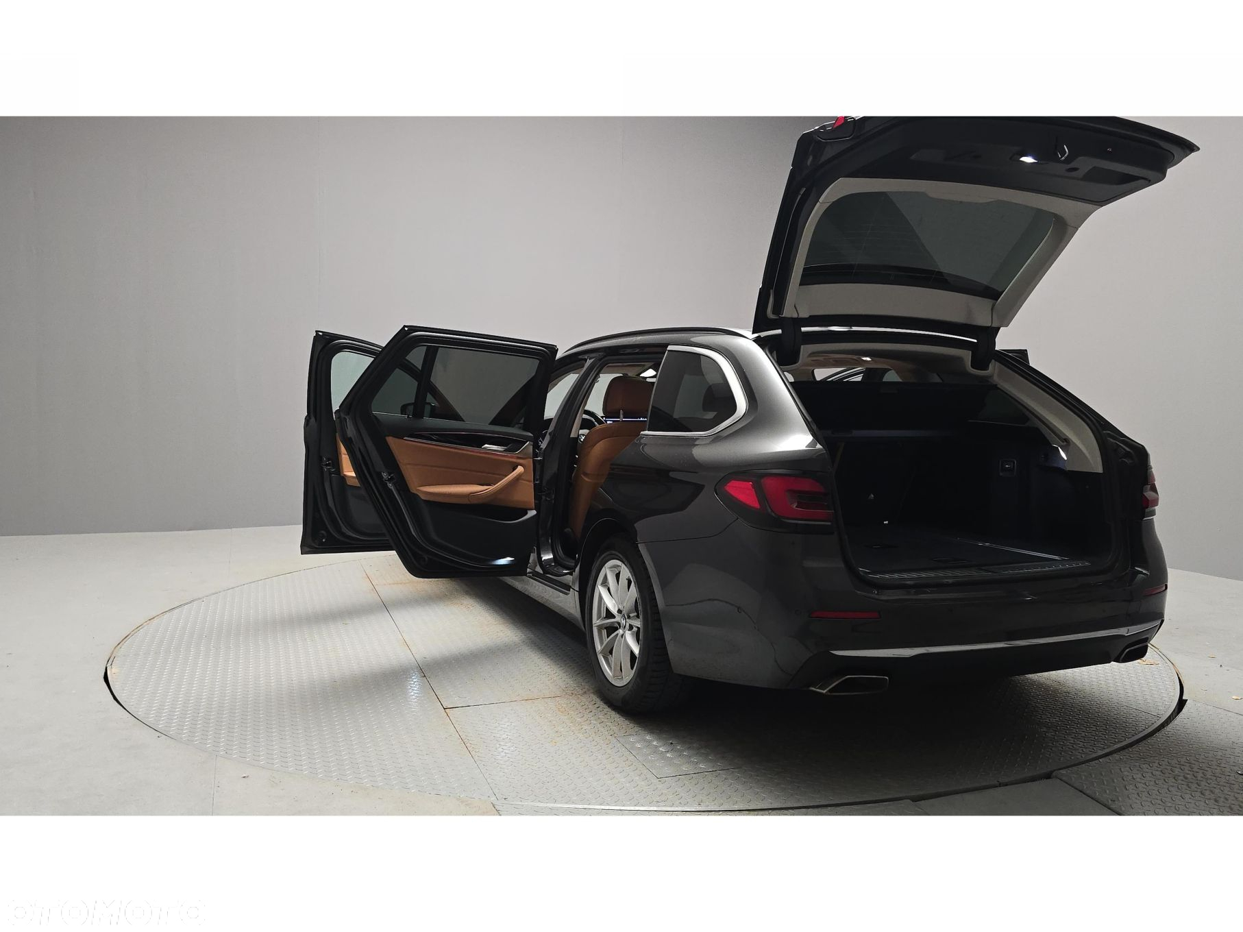 BMW Seria 5 - 15
