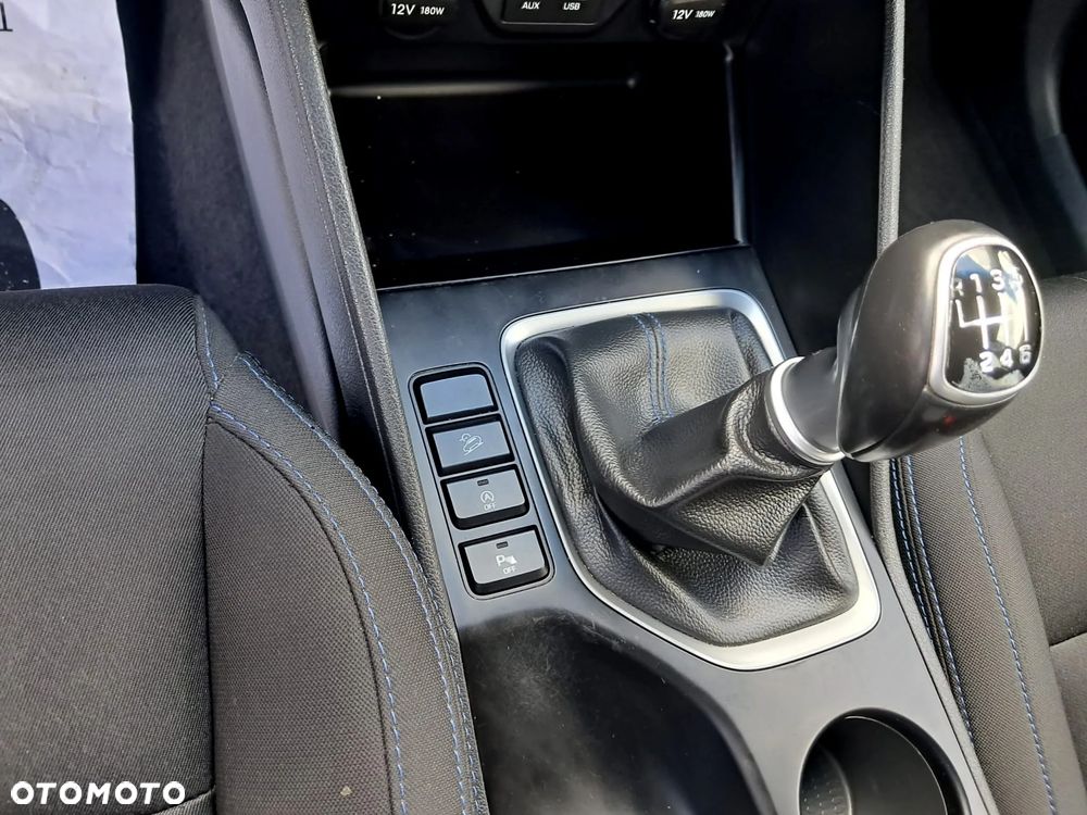 Hyundai Tucson blue 1.6 GDi 2WD Navi - 26