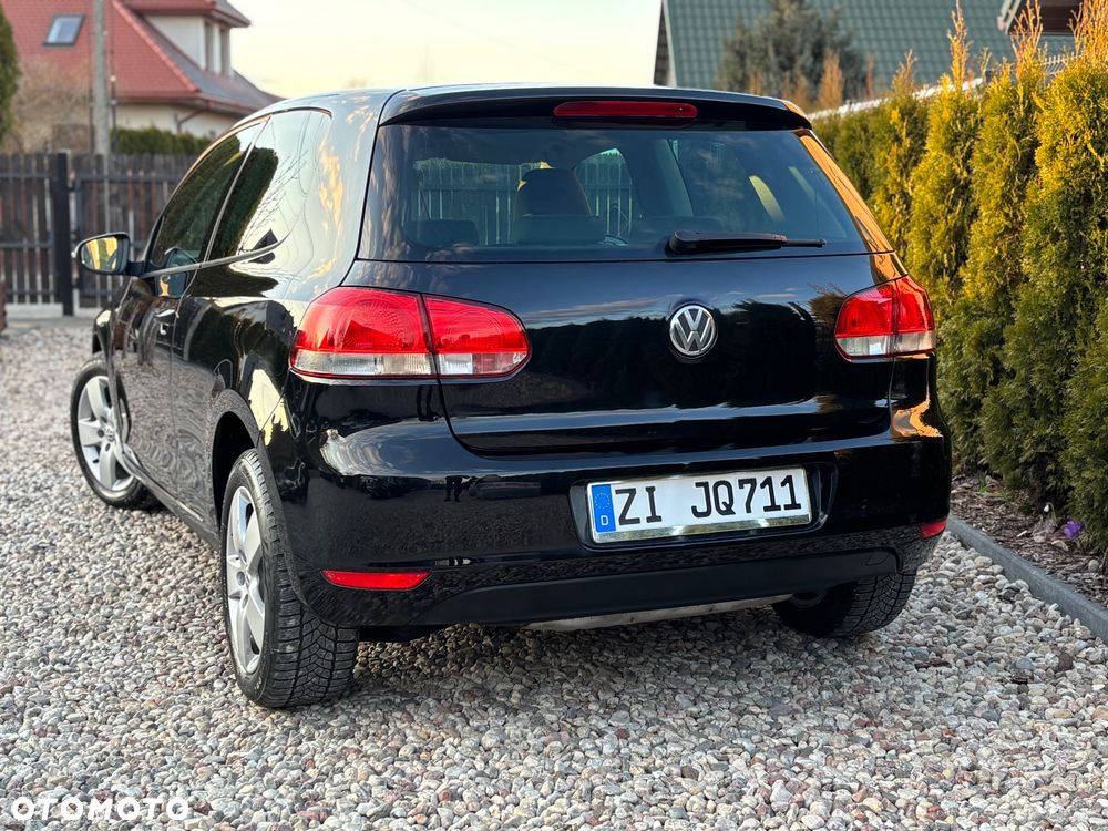 Volkswagen Golf 1.6 United - 8