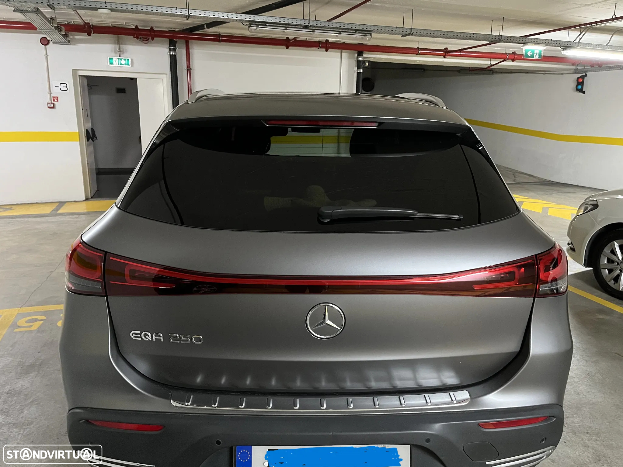 Mercedes-Benz EQA 250 - 2
