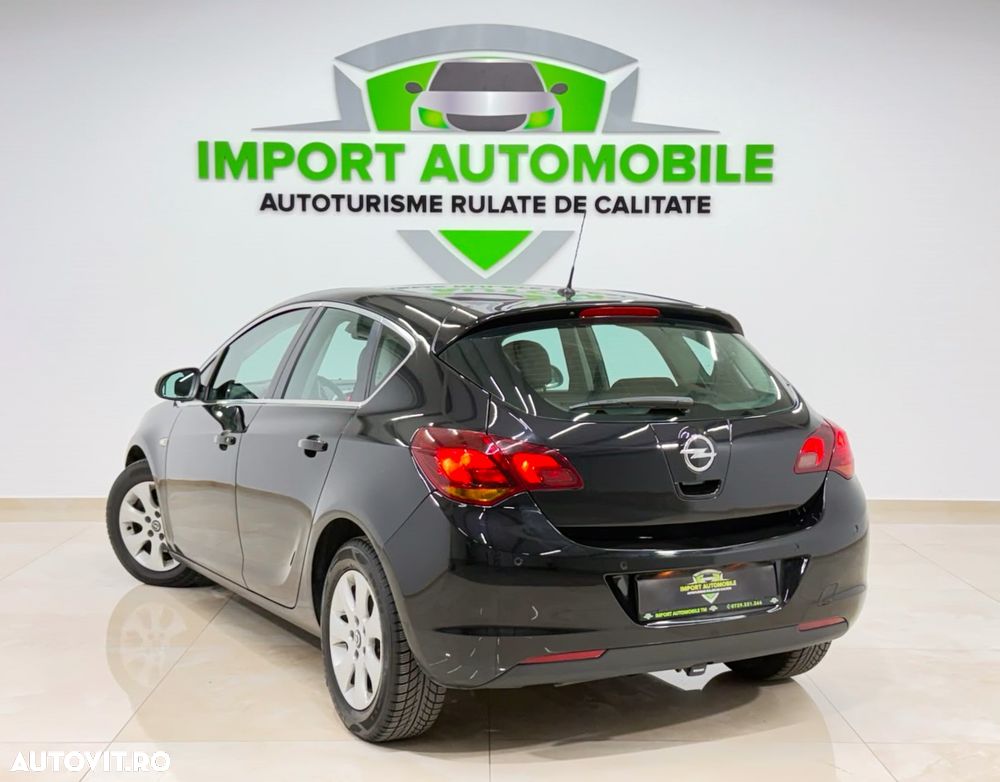 Opel Astra 1.7 CDTI Cosmo - 15