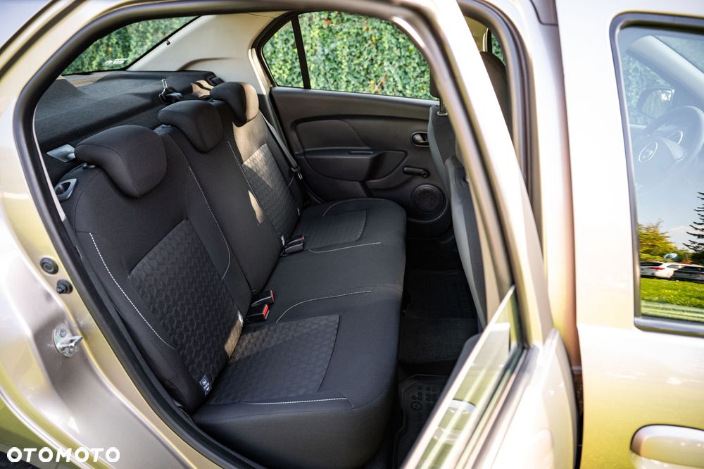 Dacia Logan 1.2 16V Ambiance - 10