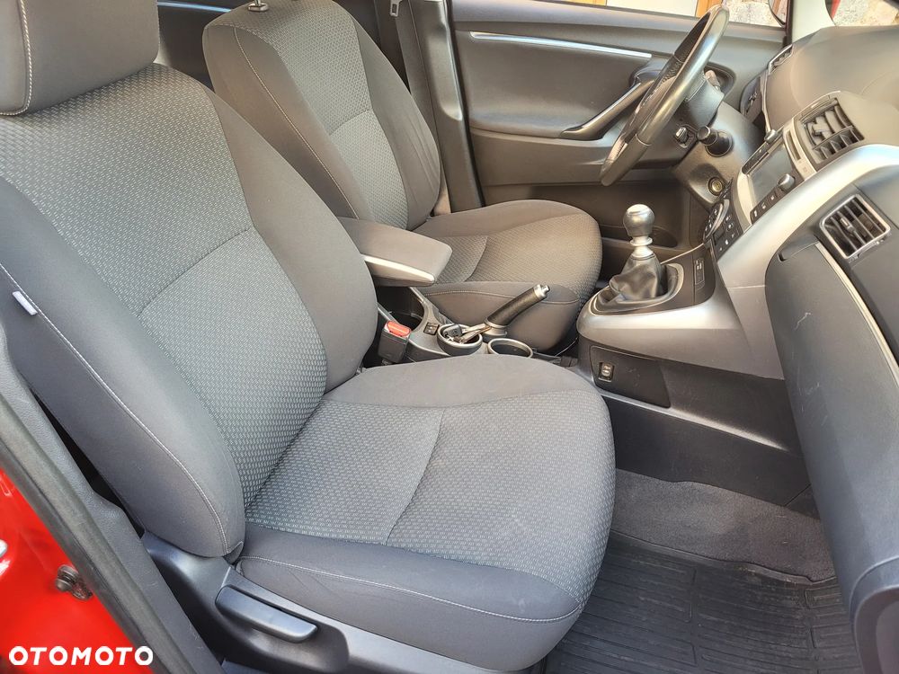 Toyota Verso 1.8 Premium EU5 7os - 6
