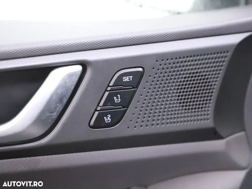 Hyundai IONIQ - 6
