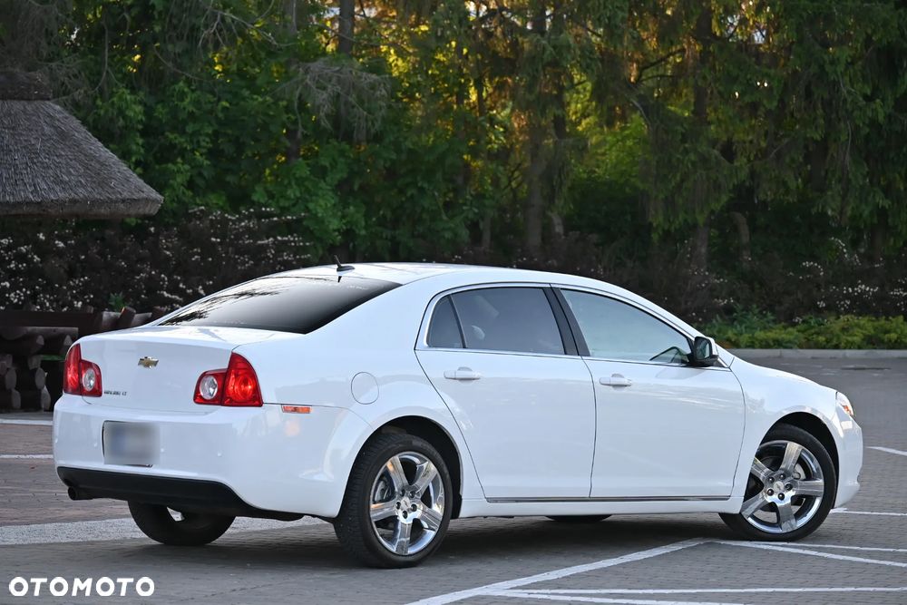 Chevrolet Malibu - 16