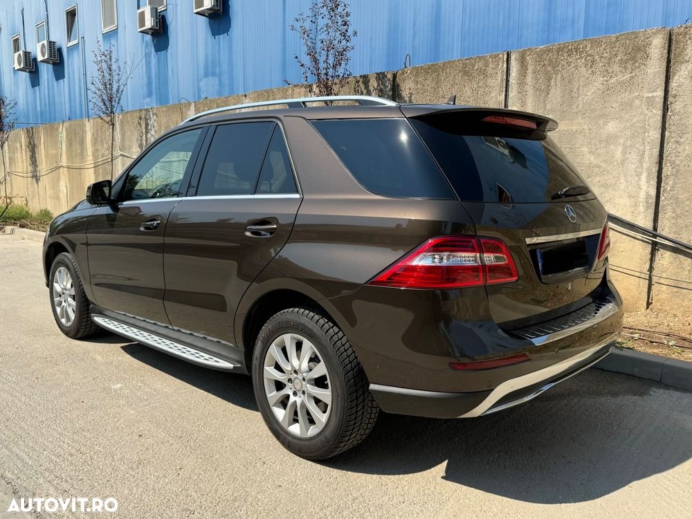 Mercedes-Benz ML - 8