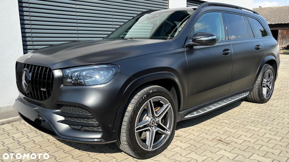 Mercedes-Benz GLS - 2