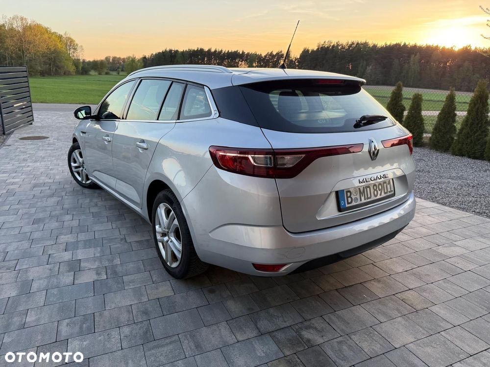 Renault Megane ENERGY TCe 100 EXPERIENCE - 6