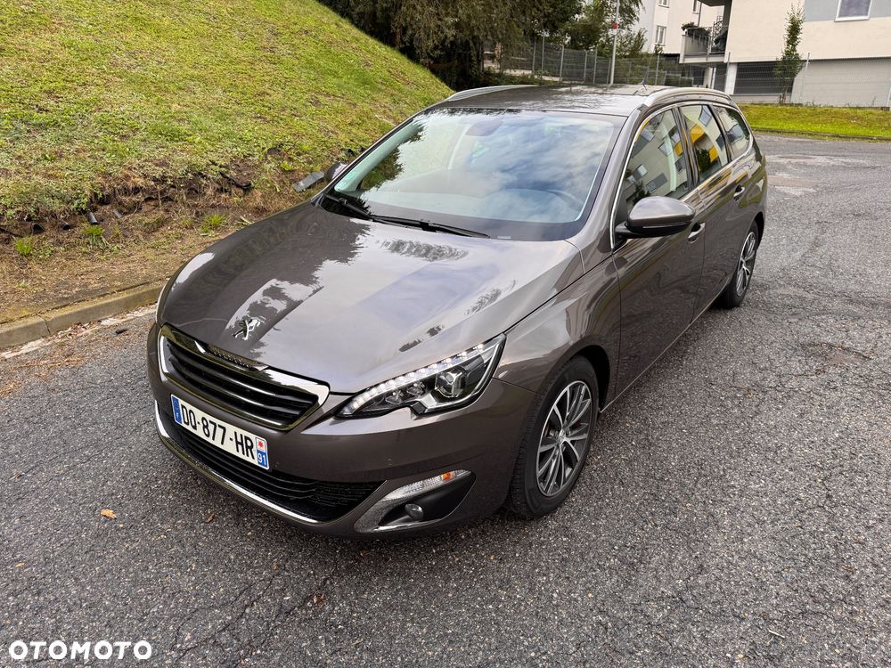Peugeot 308 1.2 PureTech Allure S&S - 34