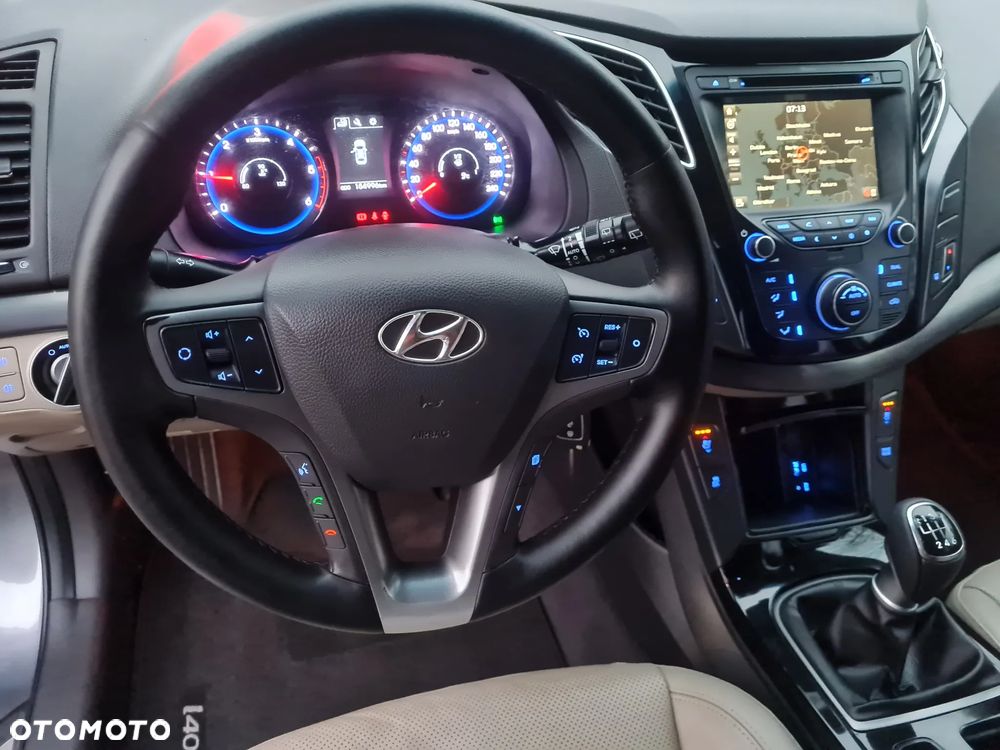 Hyundai i40 Kombi 1.7 CRDi Premium - 34
