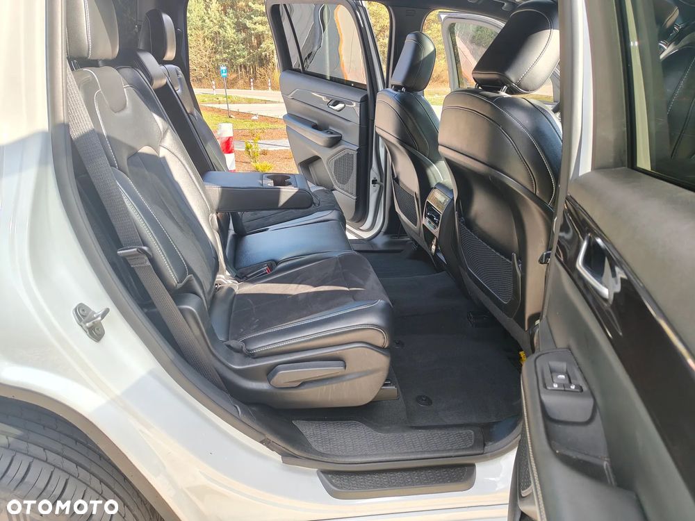 Jeep Grand Cherokee - 29