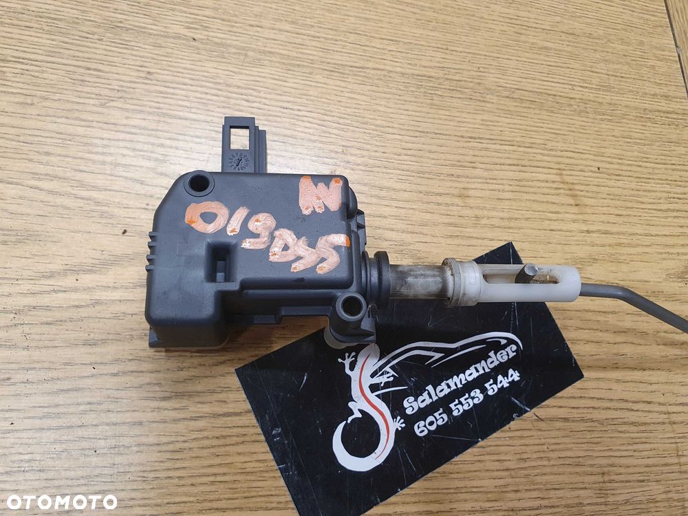 Siłownik 7M0862159 4B9962115B Silniczek Elektryczny Cięgno Zamka Klapy Bagażnika Audi A4 B6 Kombi Sedan 4B9962115B - 15
