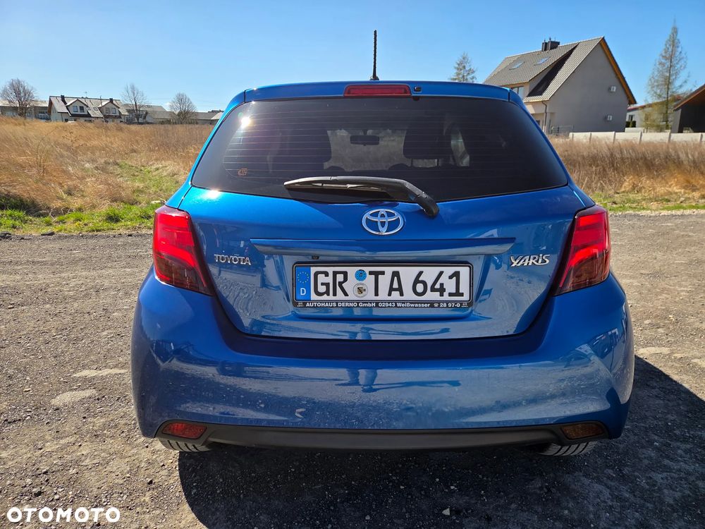 Toyota Yaris 1.33 VVT-i Style - 7