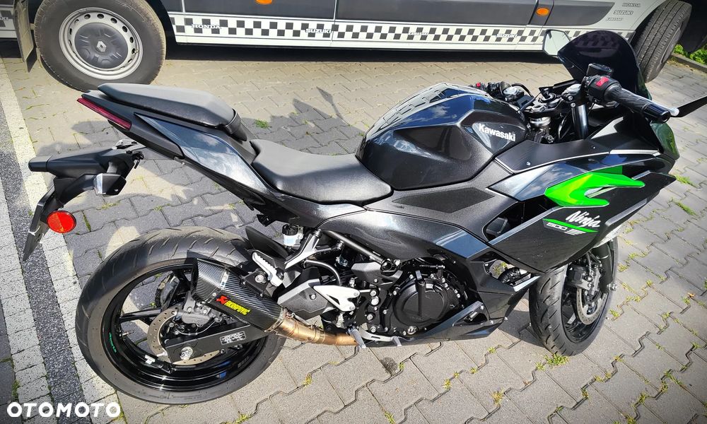 Kawasaki Ninja 500 - 13