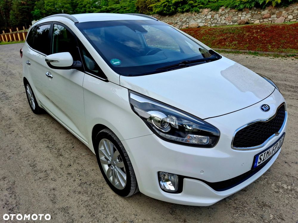 Kia Carens 1.6 GDI Fifa World Cup Edition - 14