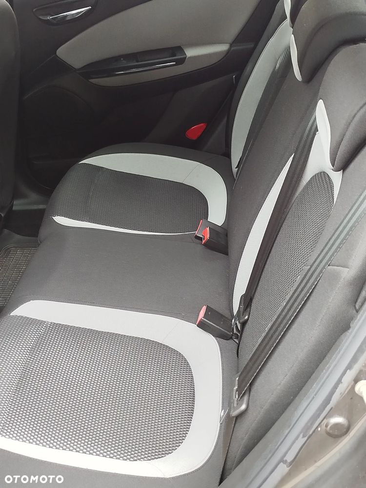 Fiat Bravo 1.6 Multijet 16V Easy - 14