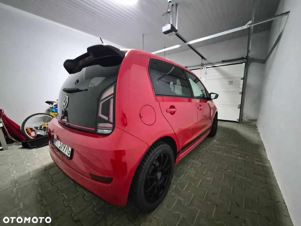 Volkswagen up! - 10
