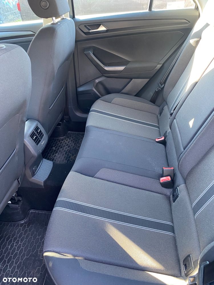 Volkswagen T-Roc 1.0 TSI Advance - 9