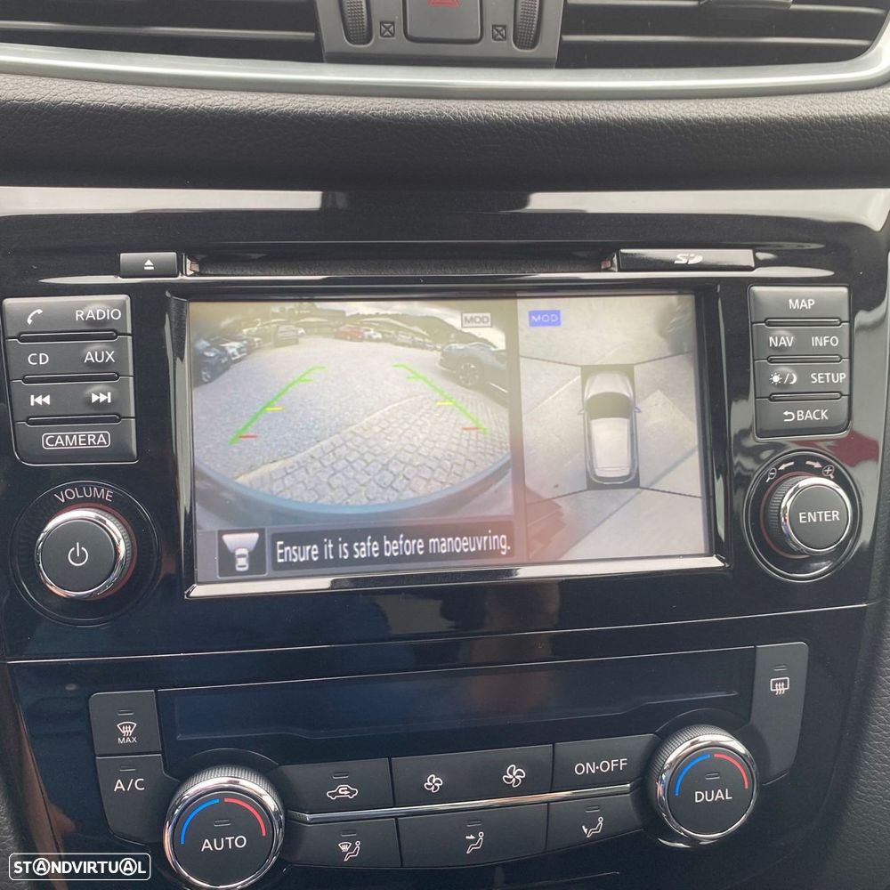 Nissan Qashqai 1.6 dCi N-Connecta Led Xtronic - 40