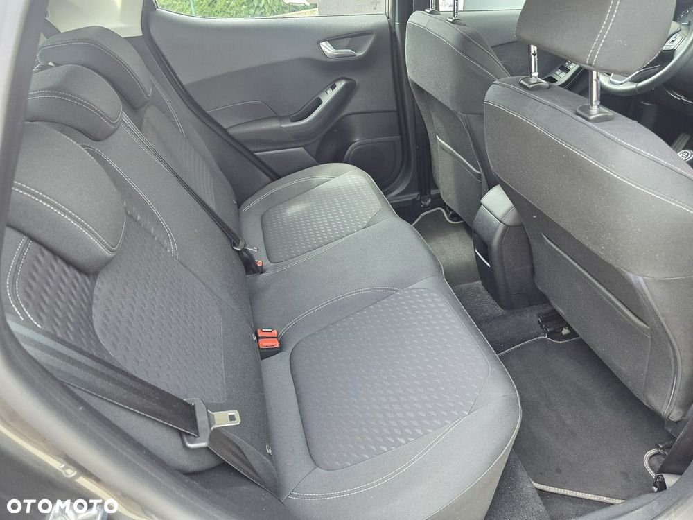 Ford Fiesta - 19