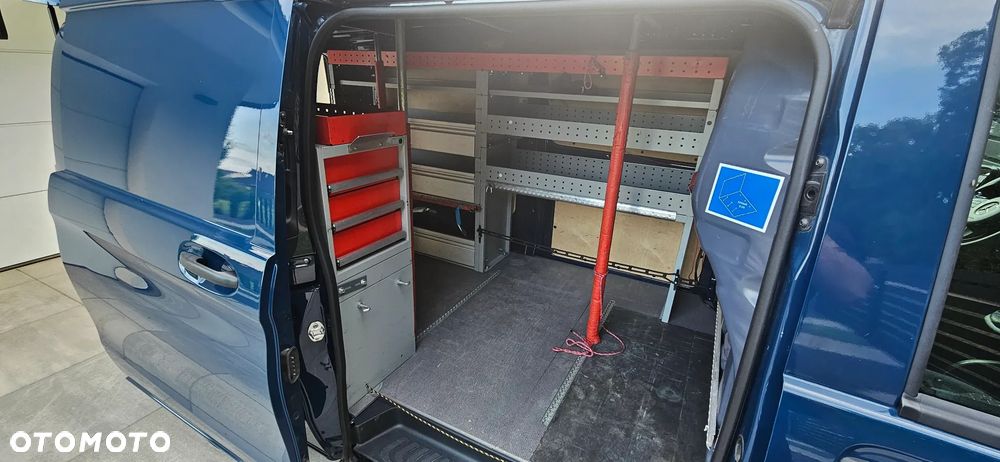 Mercedes-Benz Vito - 31