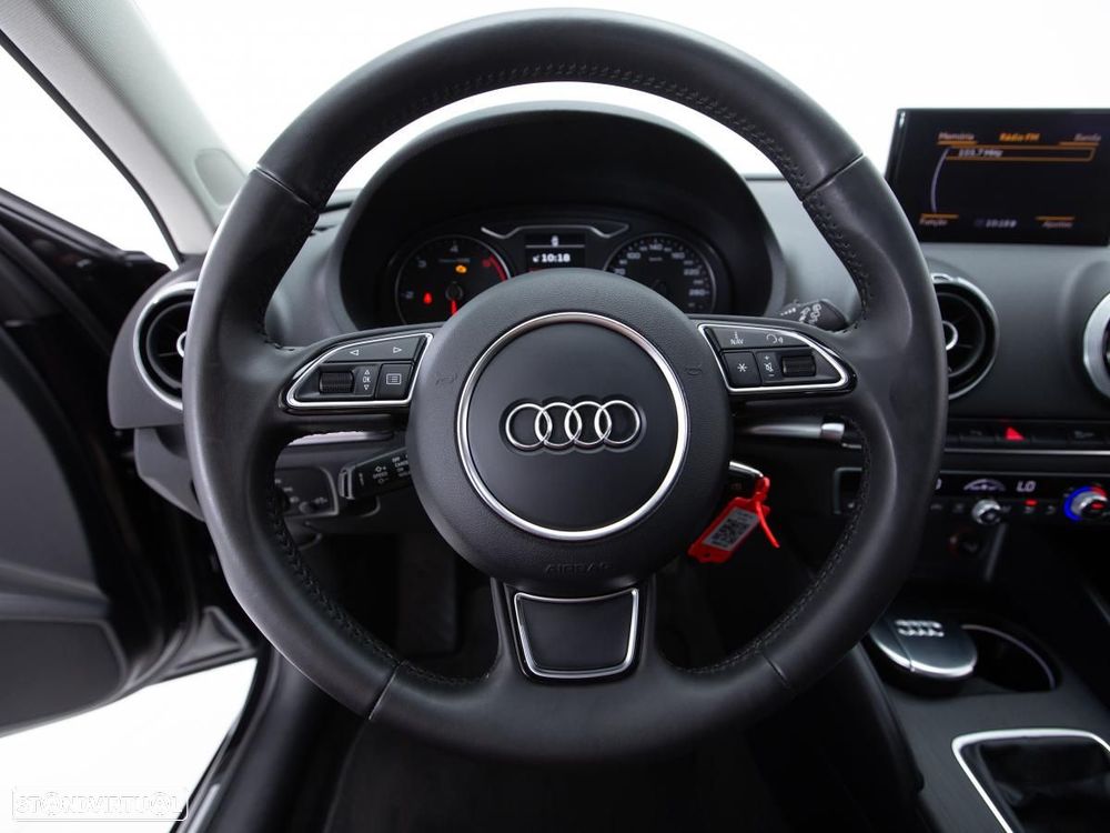 Audi A3 Sportback - 15