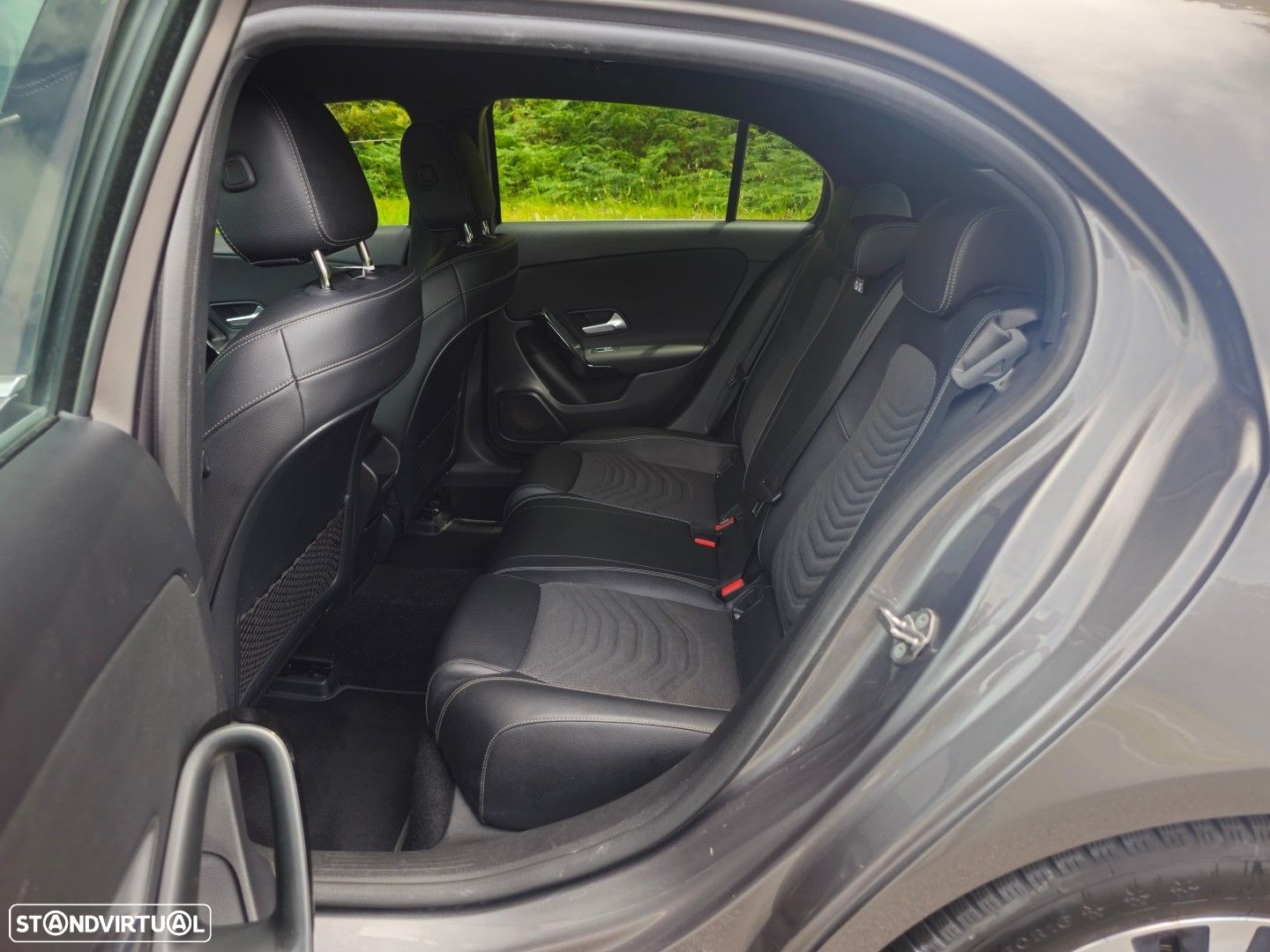 Mercedes-Benz A 180 d 7G-DCT - 22