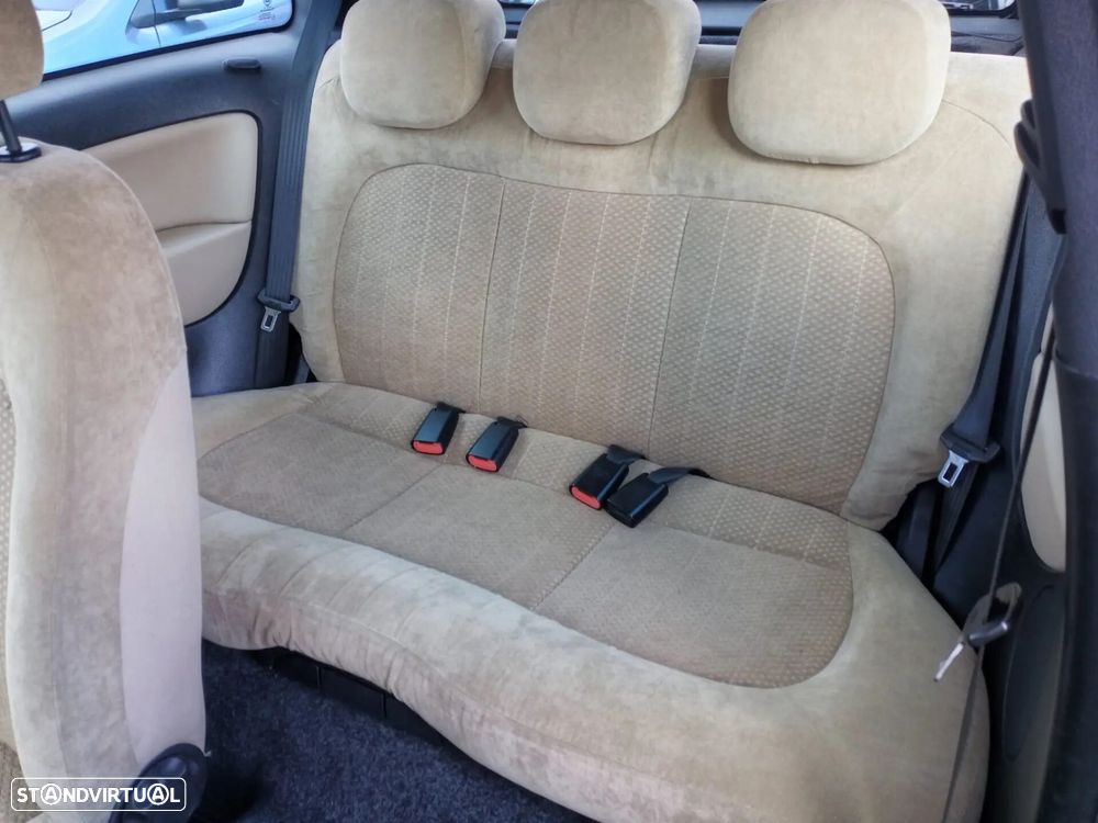 Lancia Ypsilon 1.2 16V Fashion - 19