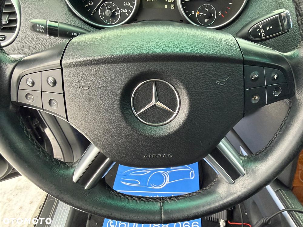 Mercedes-Benz GL 320 CDI 4Matic 7G-TRONIC - 25