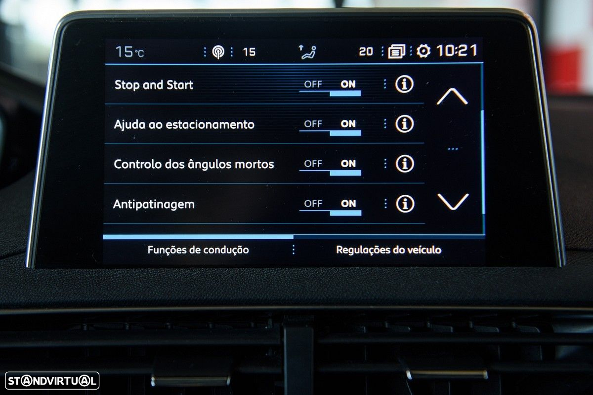 Peugeot 3008 1.2 PureTech Allure Pack EAT8 - 52