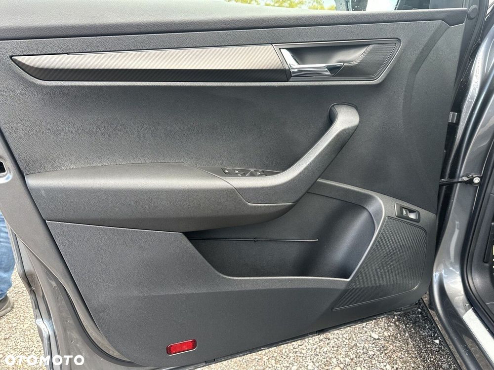 Skoda Karoq 1.5 TSI ACT Sportline DSG - 11