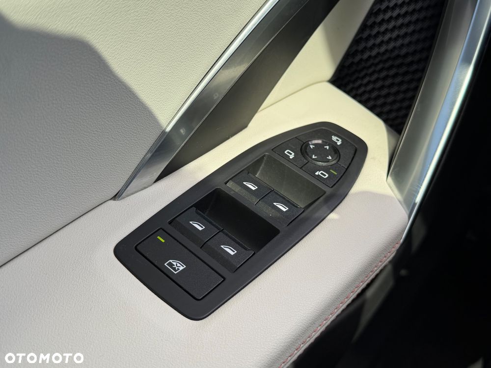 BMW X2 - 37
