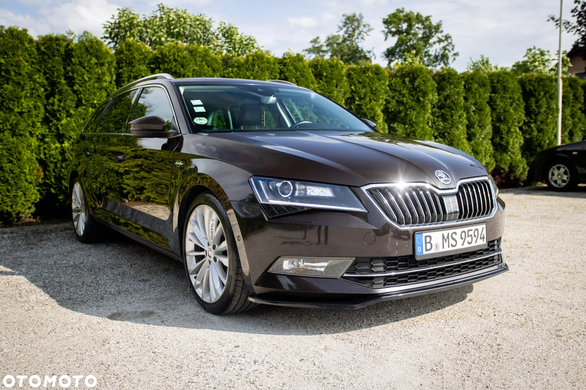 Skoda Superb Combi 2.0 TDI DSG L&K - 14