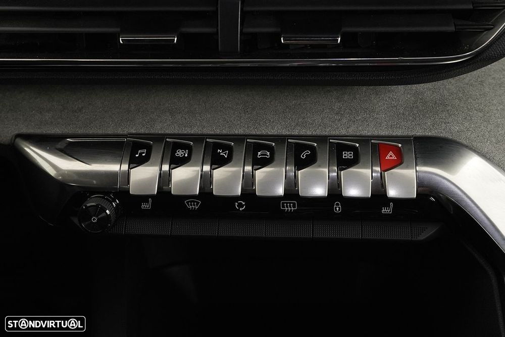 Peugeot 3008 1.2 PureTech GT EAT8 - 11